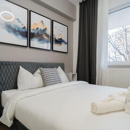 Apartamento Elegant Gem Victoriei Avenue Bucarest Exterior foto